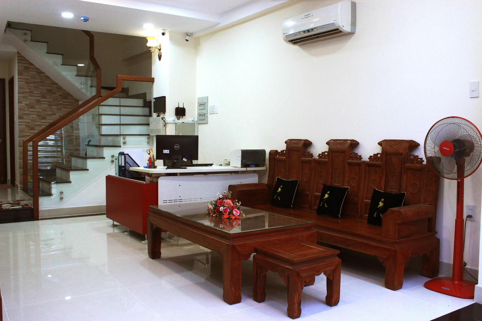 Sunny Guest House Thành Pho Ho Chí Minh Esterno foto