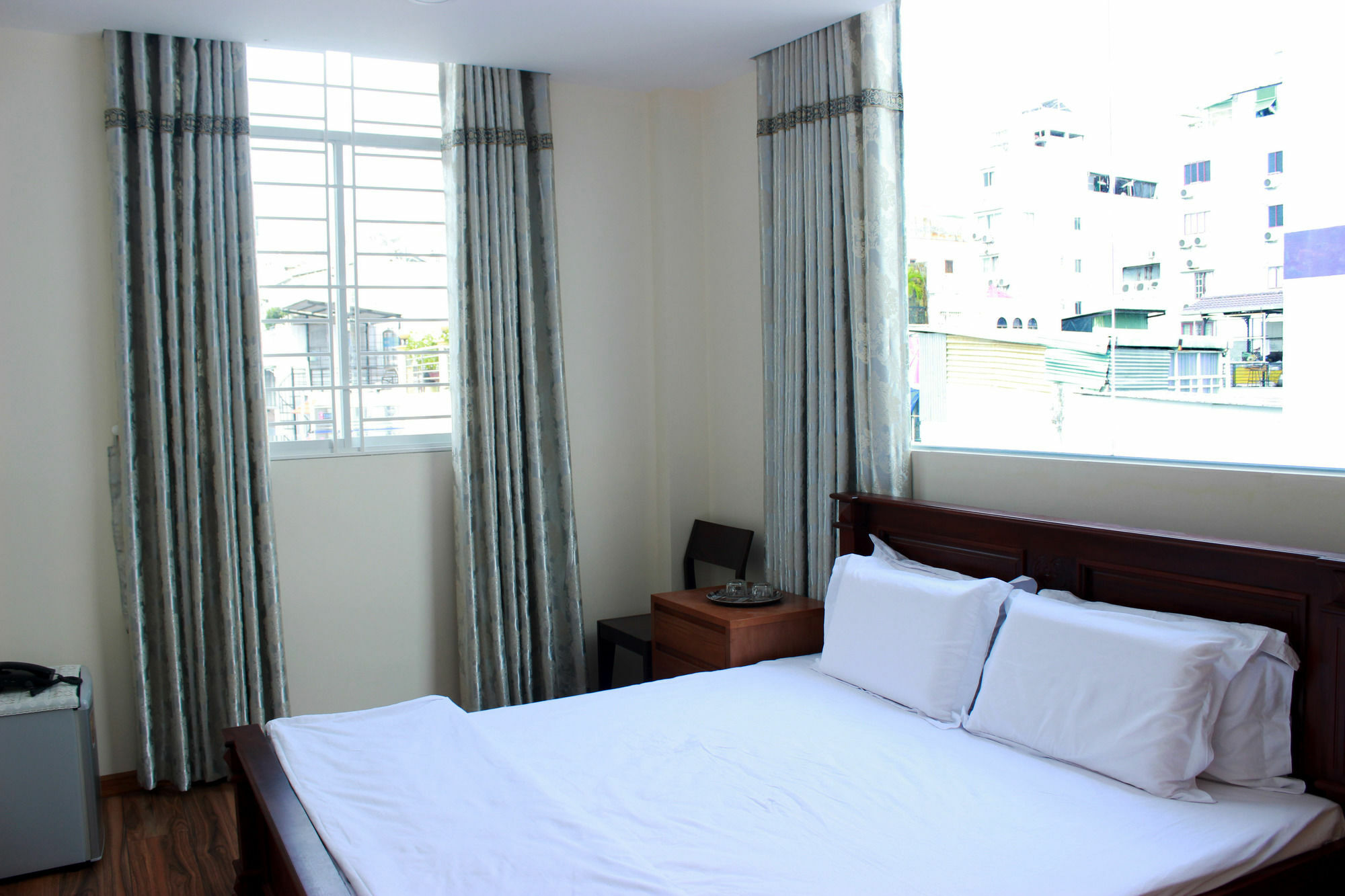 Sunny Guest House Thành Pho Ho Chí Minh Esterno foto